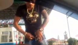 Lời kể người phụ nữ đối diện với thanh niên xăm trổ, vạch quần tại trạm BOT