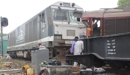 Vụ hai tàu hỏa đâm nhau ở Ga Núi Thành: Thống kê thiệt hại khoảng 3,4 tỷ đồng