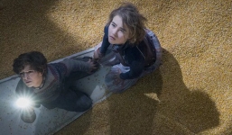 Thật khó tin khi hiệu ứng kĩ xảo khó nhất trong phim Vùng Đất Câm Lặng là lớp ngô dày 30 centimet