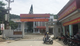 Một số thí sinh nghi là con cháu cán bộ Sơn La sụt điểm sau chấm thẩm định môn Ngữ văn