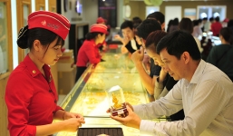 Giá vàng hôm nay 26/7/2018: Leo dốc, tạm ngừng sụt giảm