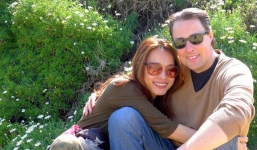 Hé lộ cuộc sống tại Mỹ của Hoa hậu Ngọc Khánh sau kết hôn với chồng Tây giàu có