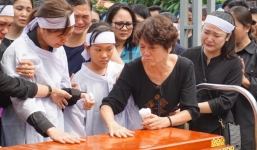 Thi thể hai phi công máy bay Su-22 được đưa về đài hoá thân Hoàn vũ