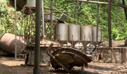 Nổ lò hơi chiết xuất tinh dầu quế 7000 lít tại Lào Cai, 4 công nhân may mắn thoát chết