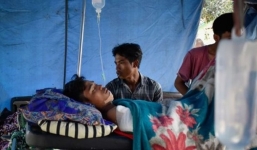 Động đất Indonesia: Hơn 500 người leo núi bị mắc kẹt do sạt lở đất