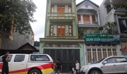 Cận cảnh khám xét nơi ở, nơi làm việc của 5 cán bộ sở GD&ĐT Sơn La