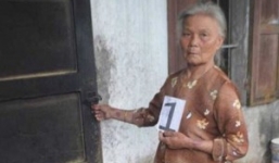 Bà cụ 70 tuổi lẻn vào nhà hàng xóm trộm dây chuyền và nhẫn vàng