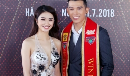 Hoa hậu Thu Ngân tái xuất, sánh bước bên Ngọc Tình trên thảm đỏ 'Ngôi sao danh vọng'