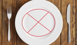 Ăn sáng rất quan trọng nhưng bạn nên tránh 6 món dưới đây