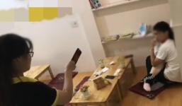 Các cặp đôi ngang nhiên 'mây mưa' ở quán trà sữa, cafe đông người: Xin đừng 'thèm quá hoá liều'!