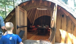 Chiêm ngưỡng ngôi nhà trên cây mà Microsoft làm cho nhân viên: Gặp gỡ, làm việc hay tắm nắng đều được