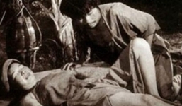 NSƯT Đức Lưu: Cảnh Chí Phèo lật yếm Thị Nở, chồng tôi bị hỏi 'vợ mày nhận bao nhiêu tiền đóng vai đó?'