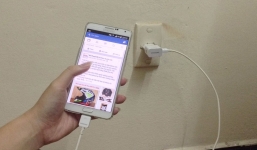 Sạc điện thoại, cô gái 22 tuổi ở Thanh Hóa bị điện giật tử vong