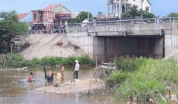 Bé trai 27 tháng tuổi đột nhiên mất tích sau khi mẹ gửi nhờ ông bà ngoại trông hộ