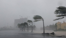 Áp thấp xuất hiện trên Biển Đông, mưa dông xuất hiện cả nước