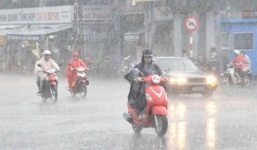 Dự báo thời tiết 7/8: Áp thấp có khả năng mạnh thêm, cả nước có mưa