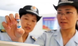 Tiết lộ động trời trong vụ bê bối vaccine rởm của Trung Quốc