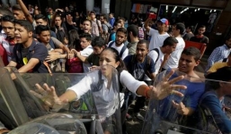 Mỹ tiếp tục cứu trợ hàng trăm ngàn người di cư chạy trốn khỏi Venezuela