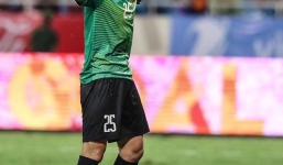 Hé lộ cuộc nói chuyện giữa HLV Park Hang Seo và thủ thành Đặng Văn Lâm