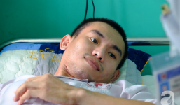 Vợ bật khóc chứng kiến cảnh chồng nguy kịch chỉ còn 1\% hi vọng sống được bác sĩ “hồi sinh” kỳ diệu