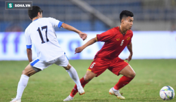 Cẩn thận hết mức, HLV Park Hang-seo vẫn phải 'chào thua' người Uzbekistan