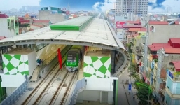 Ban quản lý thông tin về việc người dân tham gia đi tàu điện chạy thử trên tuyến đường sắt Cát Linh - Hà Đông