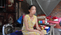 Cả xã náo loạn vì 2 phụ nữ phát hiện nhiễm HIV: 'Tôi chịu tai tiếng, xấu hổ ở làng xóm'