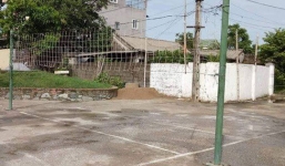 Bị phát hiện, trộm chó ném bom tự chế và bắn bị thương người dân