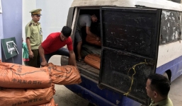 Gần 1 tấn bột trà sữa nhập lậu từ Trung Quốc bị chặn trước khi lên bàn pha chế