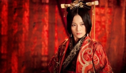 Yêu chồng thì chưa chắc bằng ai nhưng đánh ghen thì hiểm hóc tàn độc không ai bằng những bà hoàng này