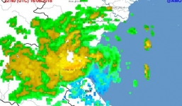 Bão số 4 đã đổ bộ vào đất liền, các khu vực Bắc Bộ, Bắc Trung Bộ tiếp tục mưa to