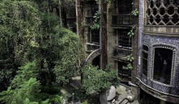 Chuyện rùng mình của khách sạn xa hoa bỏ hoang ở Mexico: Người chủ tự tử ngay đại sảnh, căn phòng thờ cúng bí mật không ai dám bước vào