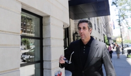 Cựu luật sư của Trump bị điều tra gian lận ngân hàng