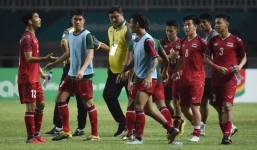 HLV U23 Thái Lan nín thở chờ “phép màu”, úp mở khả năng từ chức sau thất bại