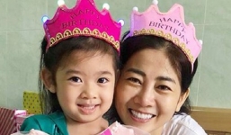 Mai Phương cười tươi rạng rỡ, cùng bạn bè người thân tổ chức tiệc sinh nhật cho con gái tại bệnh viện