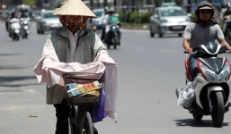 Dự báo thời tiết 24/8: Miền Bắc vẫn nóng, mưa nắng đan xen