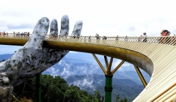 Cầu Vàng - Đà Nẵng hút khách lọt vào top 100 điểm du lịch tuyệt vời nhất thế giới