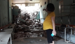 Nghệ An: Đất từ trên núi đổ xuống đè sập nhà dân trong đêm