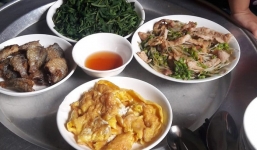 Khoe mâm cơm 40k cho 4 người ăn ở Thủ đô, mẹ trẻ được khen khéo đi chợ nhưng nhiều chị em thắc mắc 'Thịt gì mà có 10k?'