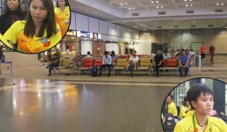 Khung cảnh đìu hiu trong ngày ĐT nữ Việt Nam về nước