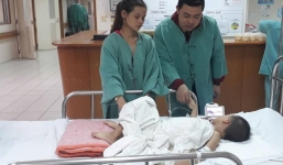 Quang Lê lặng lẽ thăm bé trai bị người tình của mẹ đánh vỡ ổ bụng