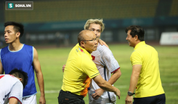 Thắng 3, thua 8 vì thiệt quân, giờ là lúc HLV Park Hang-seo sẽ đòi nợ ông Kim Hak-bum?