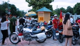 Nghệ An: CSGT bắt hàng loạt xe 'đi bão' sai luật khiến các dân chơi không kịp trở tay