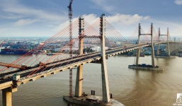 Một ngày trước khi thông xe, nhìn toàn cảnh cao tốc Hạ Long - Hải Phòng và cầu Bạch Đằng gần 15 nghìn tỷ từ trên cao