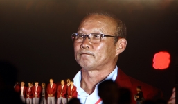 HLV Park Hang Seo trả lời độc quyền trên tờ Yonhap: 'Tôi bất đồng ngôn ngữ, nhưng giao tiếp với học trò bằng trái tim'