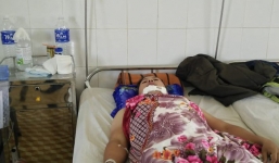 Tên trộm liều lĩnh lao xe vào công an khiến một người gãy xương hàm