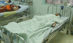 Cấp cứu thành công nạn nhân bị thanh sắt dài 1,5m đâm xuyên cổ