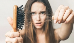 5 dấu hiệu khác thường ở mái tóc đang ngầm cảnh báo một loạt vấn đề sức khỏe xảy ra trong cơ thể bạn