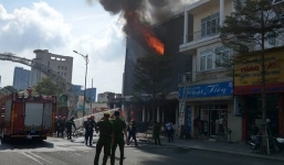 Quán bar ở Đà Nẵng cháy dữ dội liên quan đến 'Vũ nhôm'?