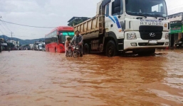 Đà Lạt: Mưa lớn, một thanh niên bị cuốn mất tích